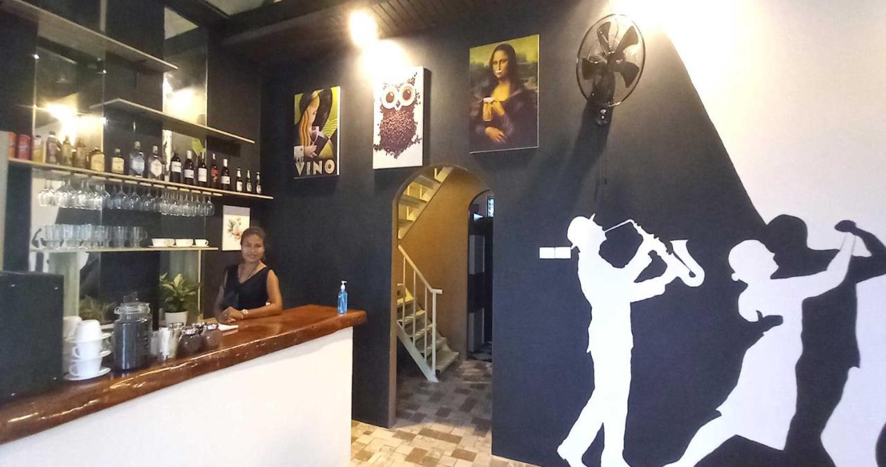 Bua Daeng Homestay Resort Kumphawapi Εξωτερικό φωτογραφία