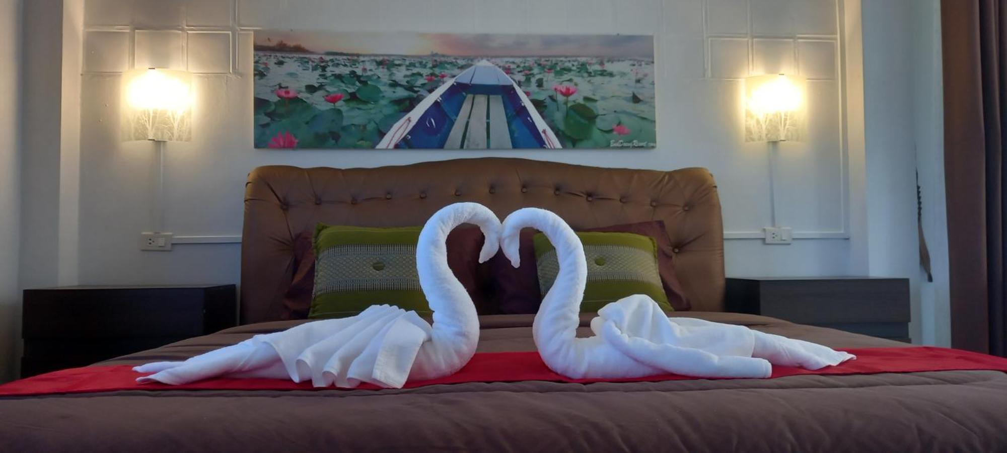 Bua Daeng Homestay Resort Kumphawapi Εξωτερικό φωτογραφία
